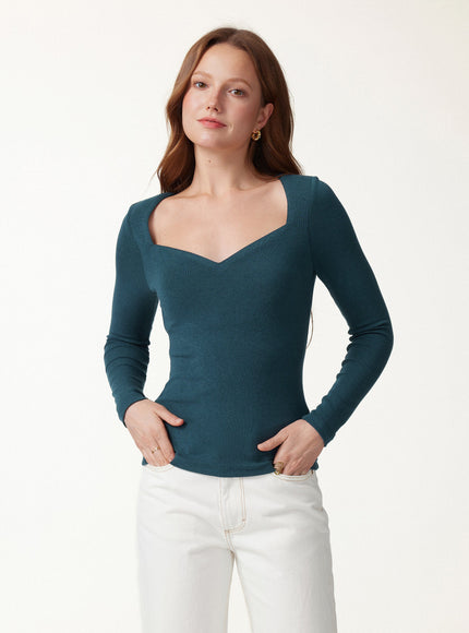 Diamond Neck Long Sleeve Built-In Bra Top