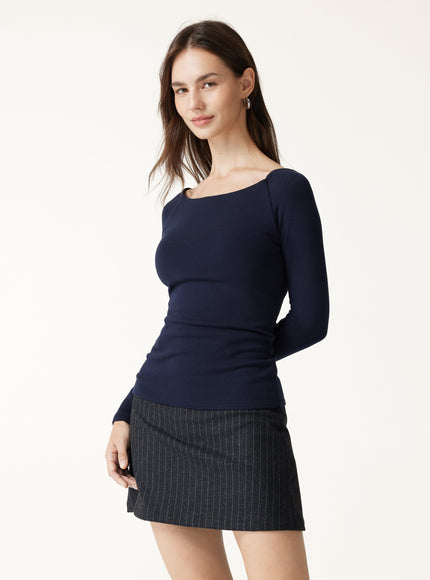 Slash Neck Raglan Sleeve Built-In Bra Top