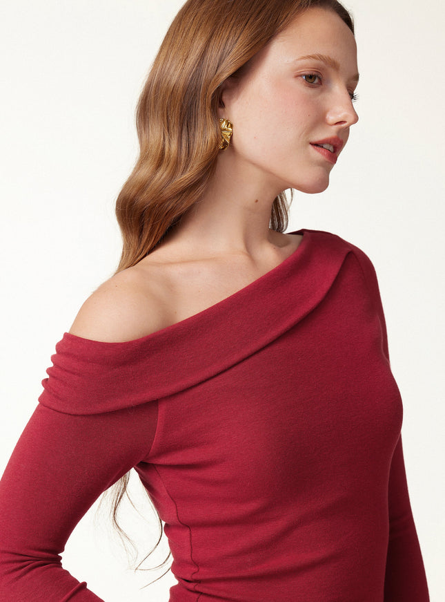 2Pcs Set Asymmetrical Built-In Bra Top & High-Rise A-Line Midi Skirt