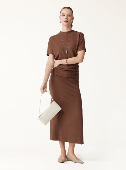 Mock Neck Cap Sleeve Seamed Top