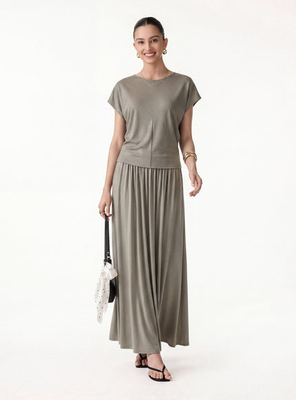 2Pcs Set Round Neck Top & A-Line Maxi Skirt with Pockets