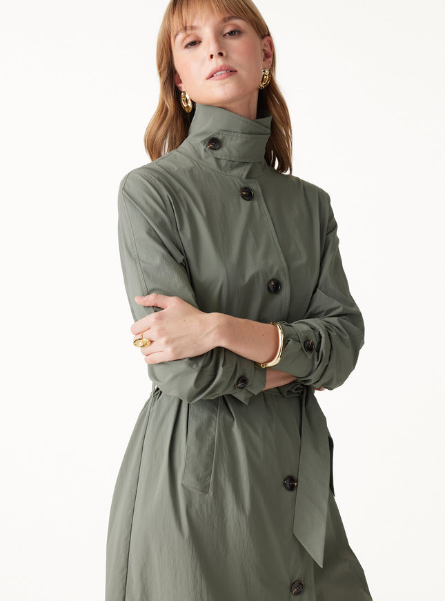 Lightweight Water-Repellent Notched Collar Trench Coat with Pockets