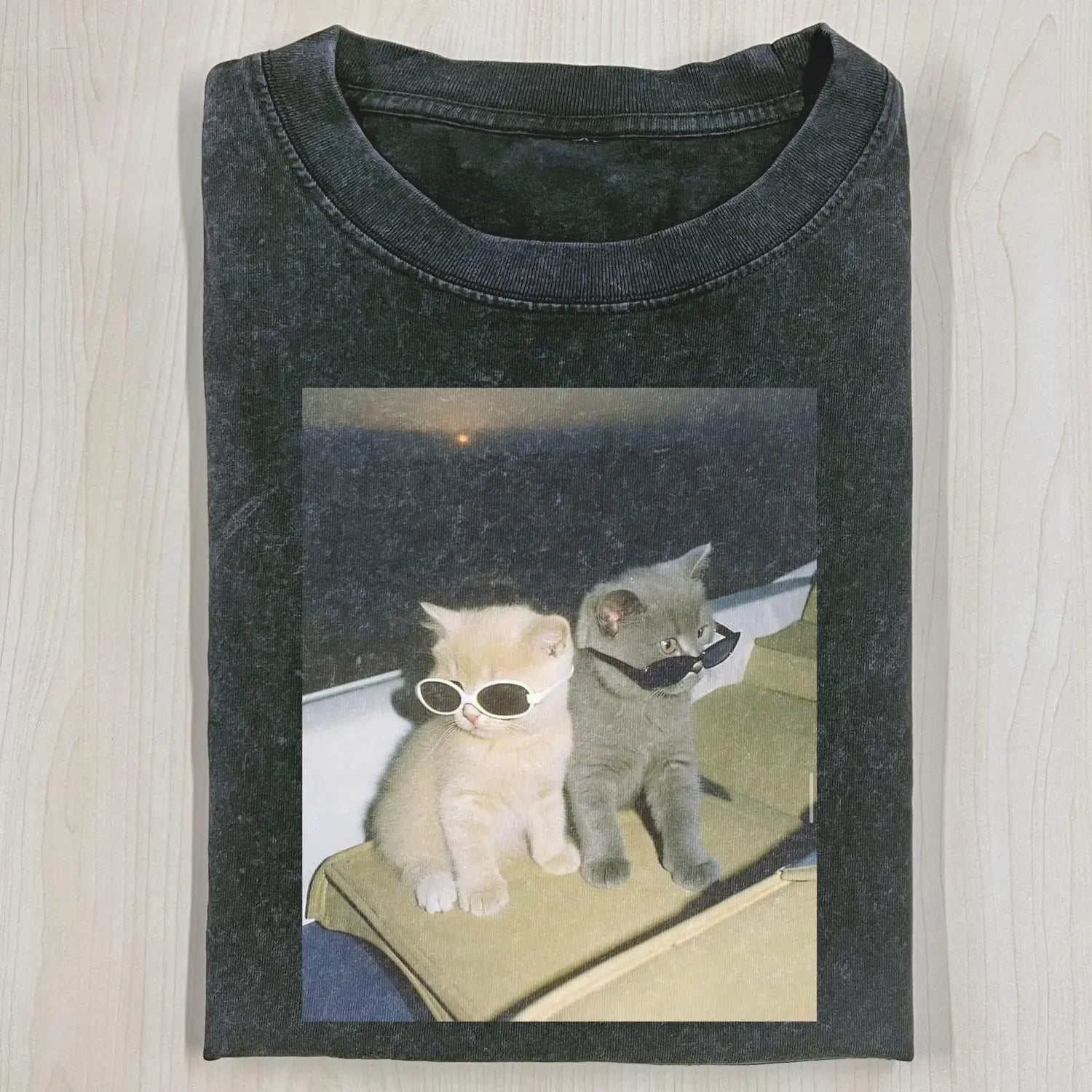 AQCHIC Cat with Sunglasses Unisex Graphic Heavyweight Cotton Shirt