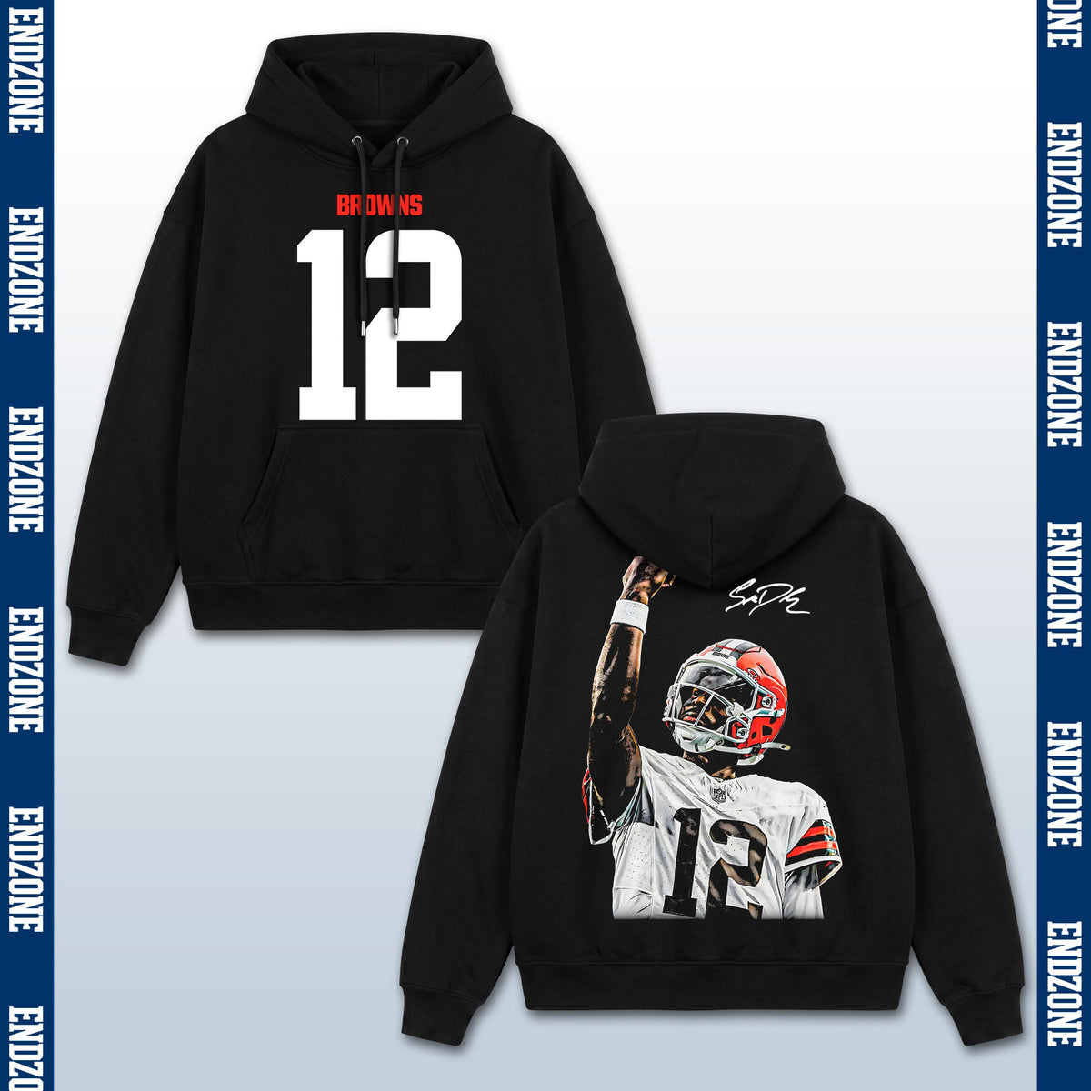 Tom Brady Cleveland Browns #12 Raising Fist Vintage Graphic Hoodie Sweatshirt T-Shirt, NFL Foot – Black