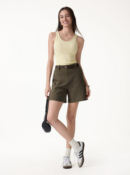 Air Cotton Mid-Rise Travel Shorts with Pockets