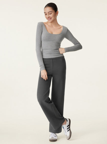 Textured Mid Rise Pull-on Straight Pant with Pockets